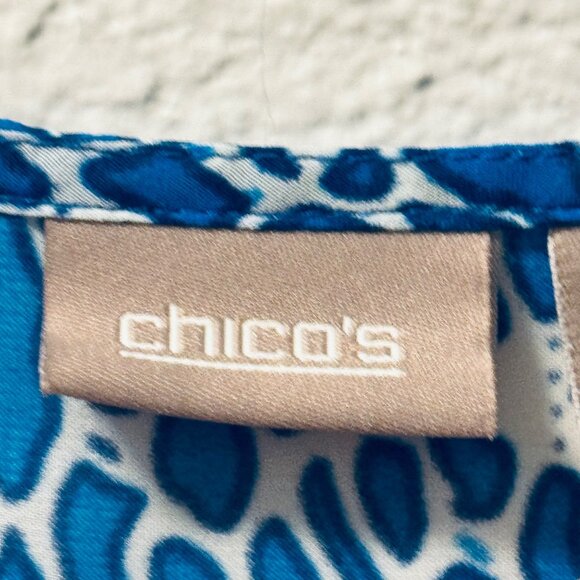 Chicos Womens Animal Print Blue/White Tunic Top Size M Polyesterblouse - Picture 3 of 11